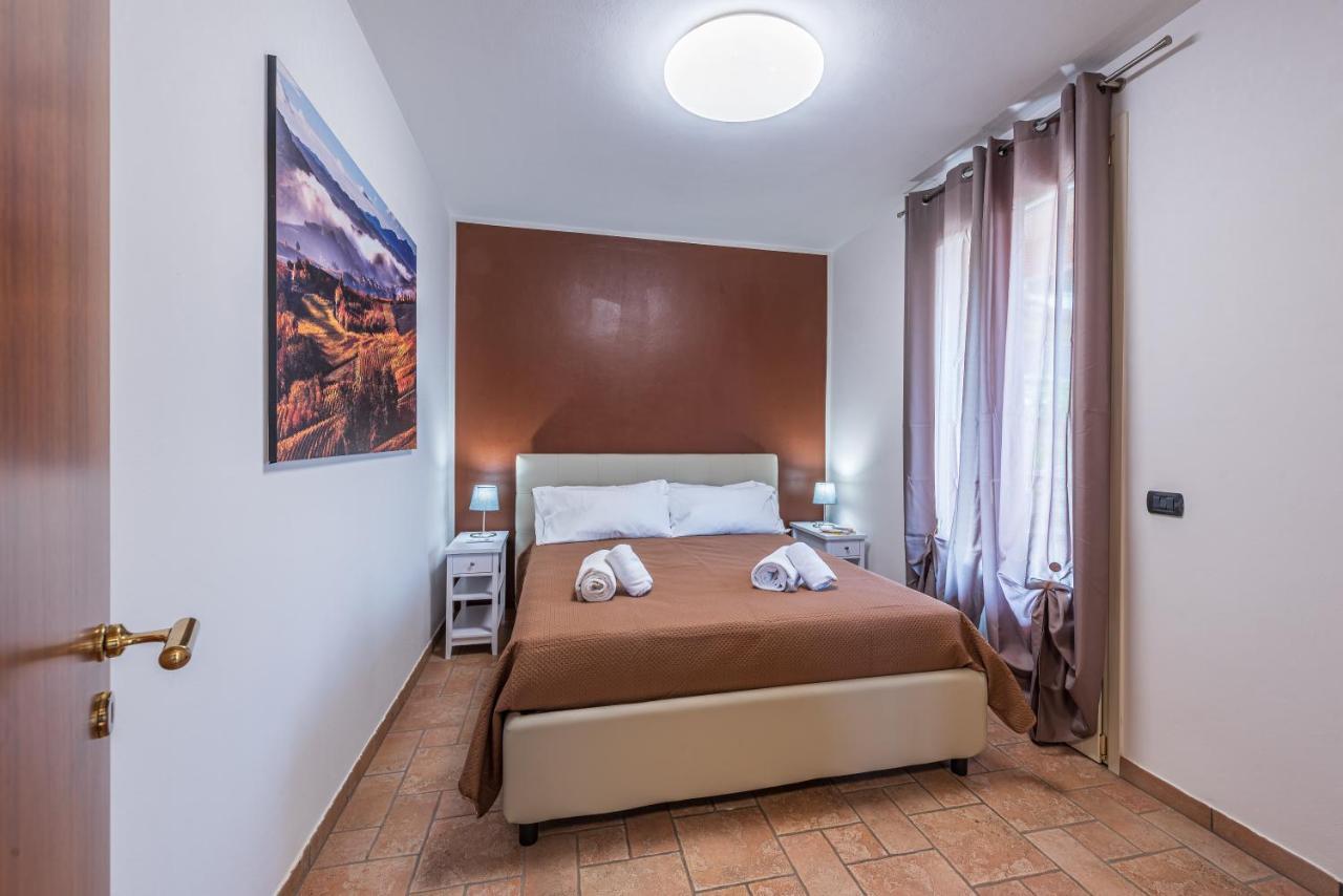 Villa Cornelia , Entire Villa With Private Pool Corneliano d'Alba المظهر الخارجي الصورة