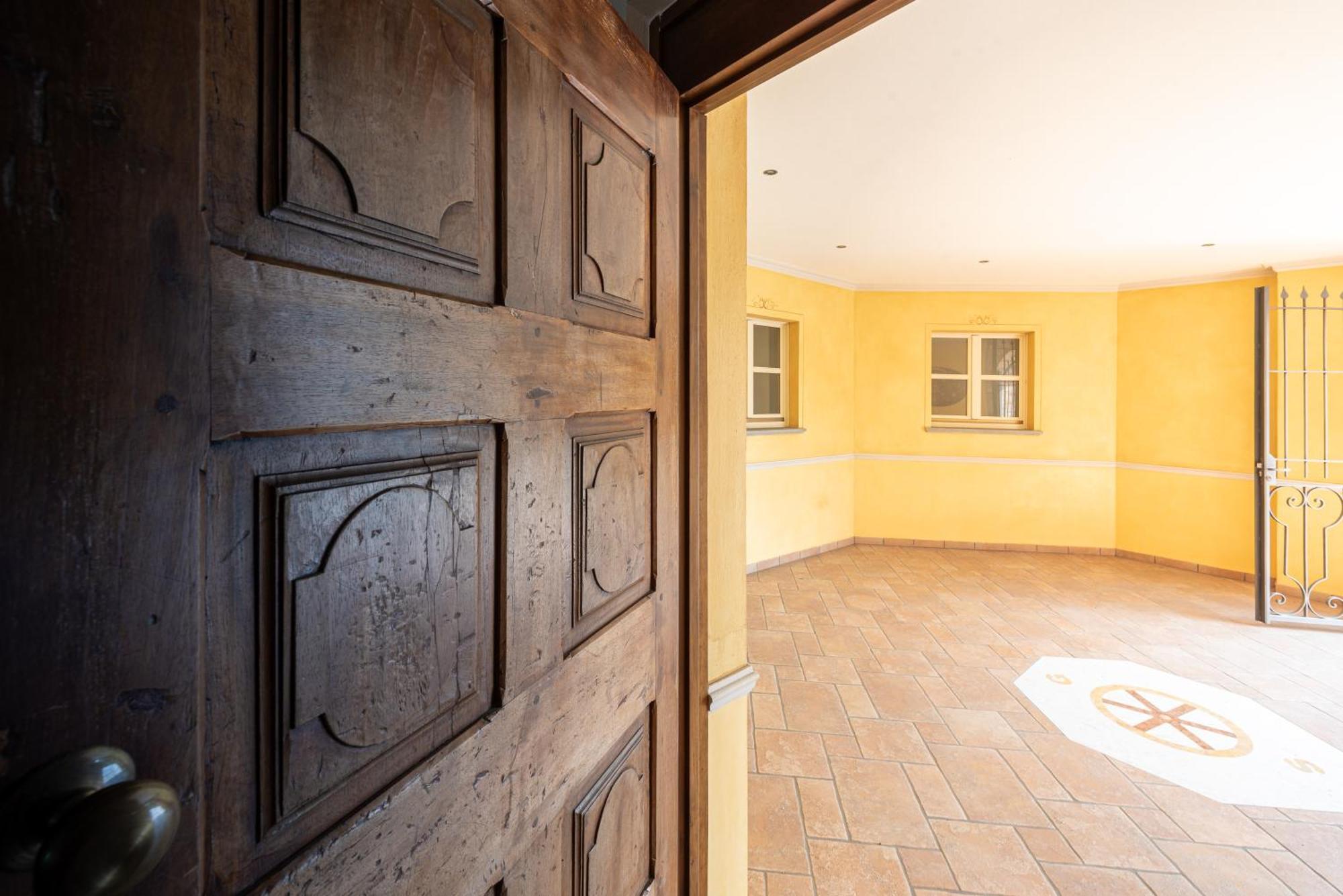 Villa Cornelia , Entire Villa With Private Pool Corneliano d'Alba المظهر الخارجي الصورة